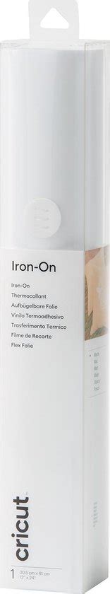 Cricut Everyday Iron-On 30x60cm (White); Excellent results on the widest variety of materials and projects; Outlasts 50+ washes!*; Cuts beautifully and weeds easily